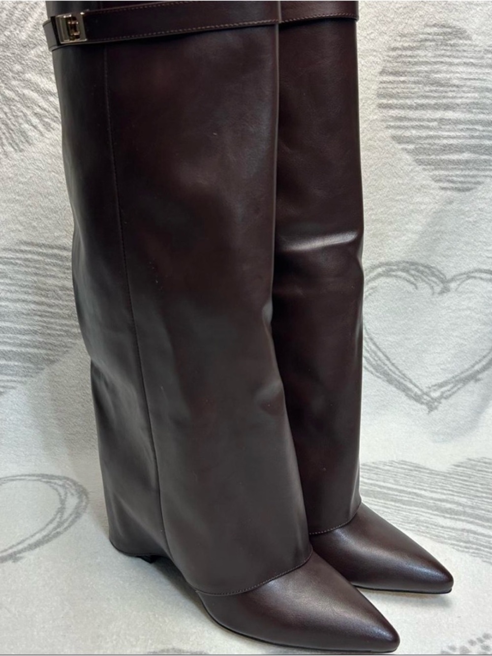 Lock knee length boots in brown leather size 41 or 10-10.5 woman’s